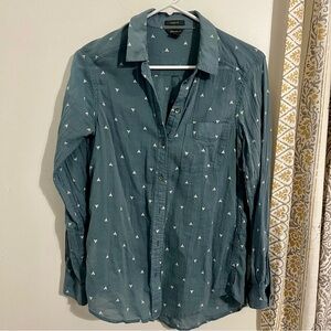 Eddie Bauer Blue Camp Print Shirt | Size Small
